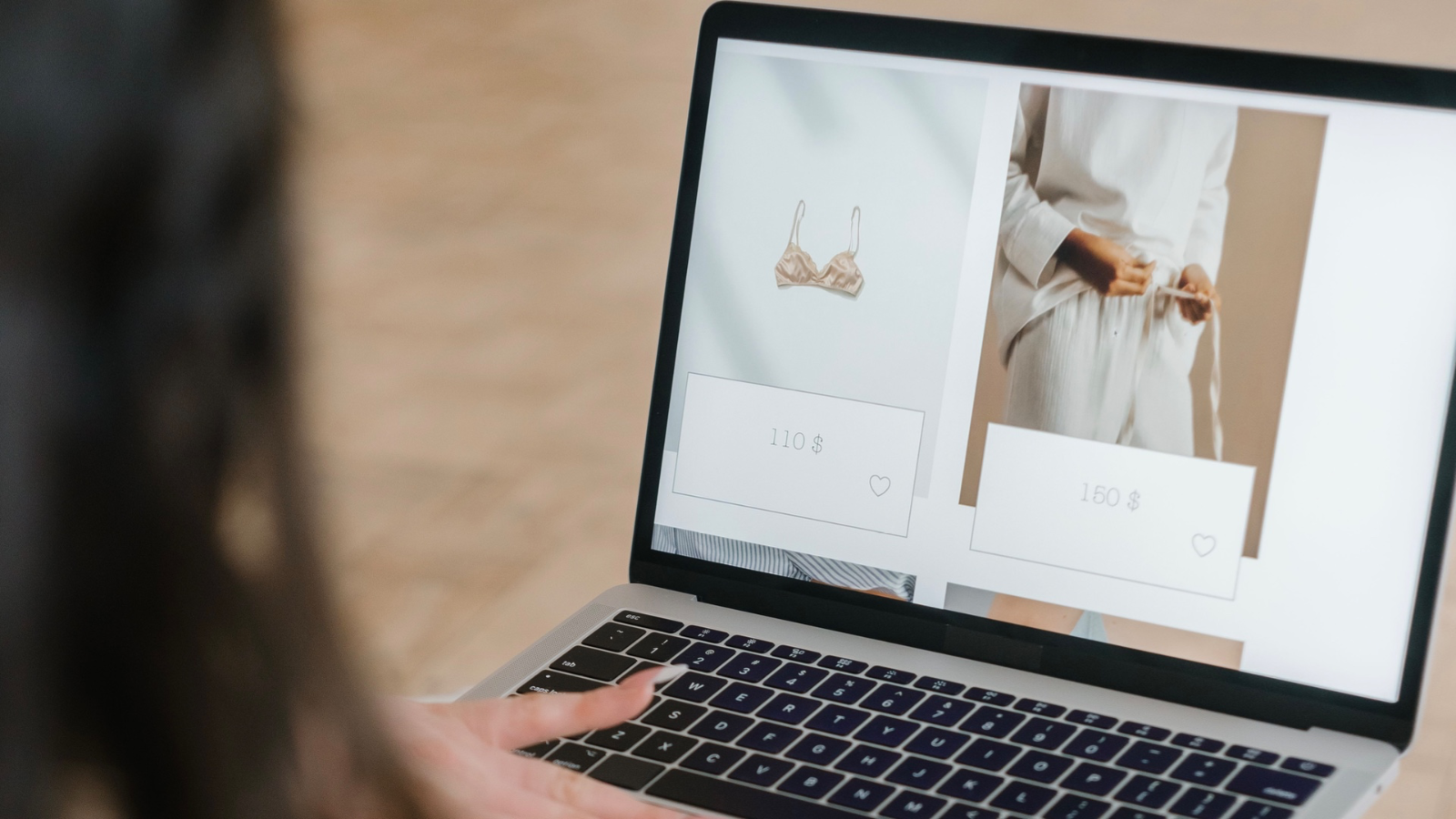 Illustrative photograph for the story: How to Create a Website With Customer Enquiries